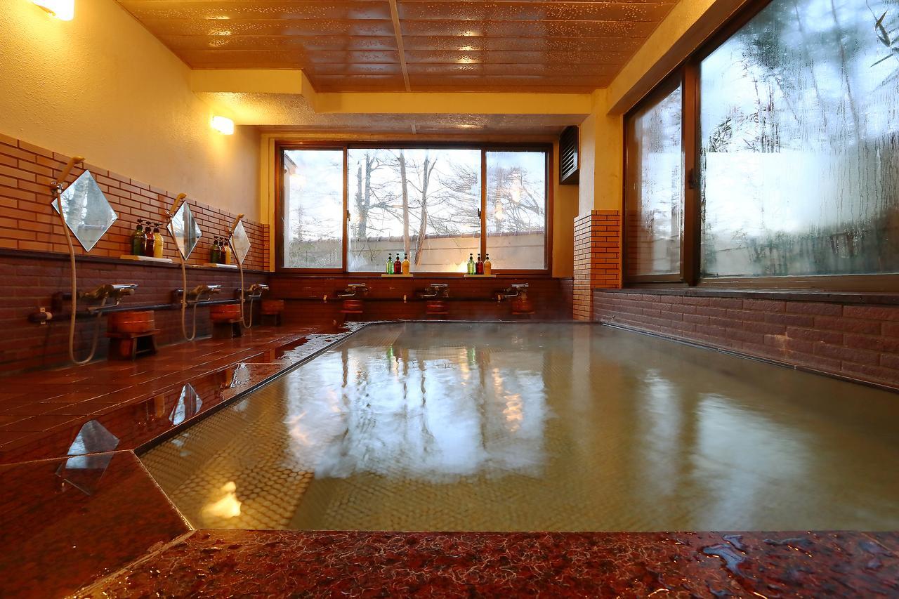 Hotel Sansuiso Yamanakako Bagian luar foto