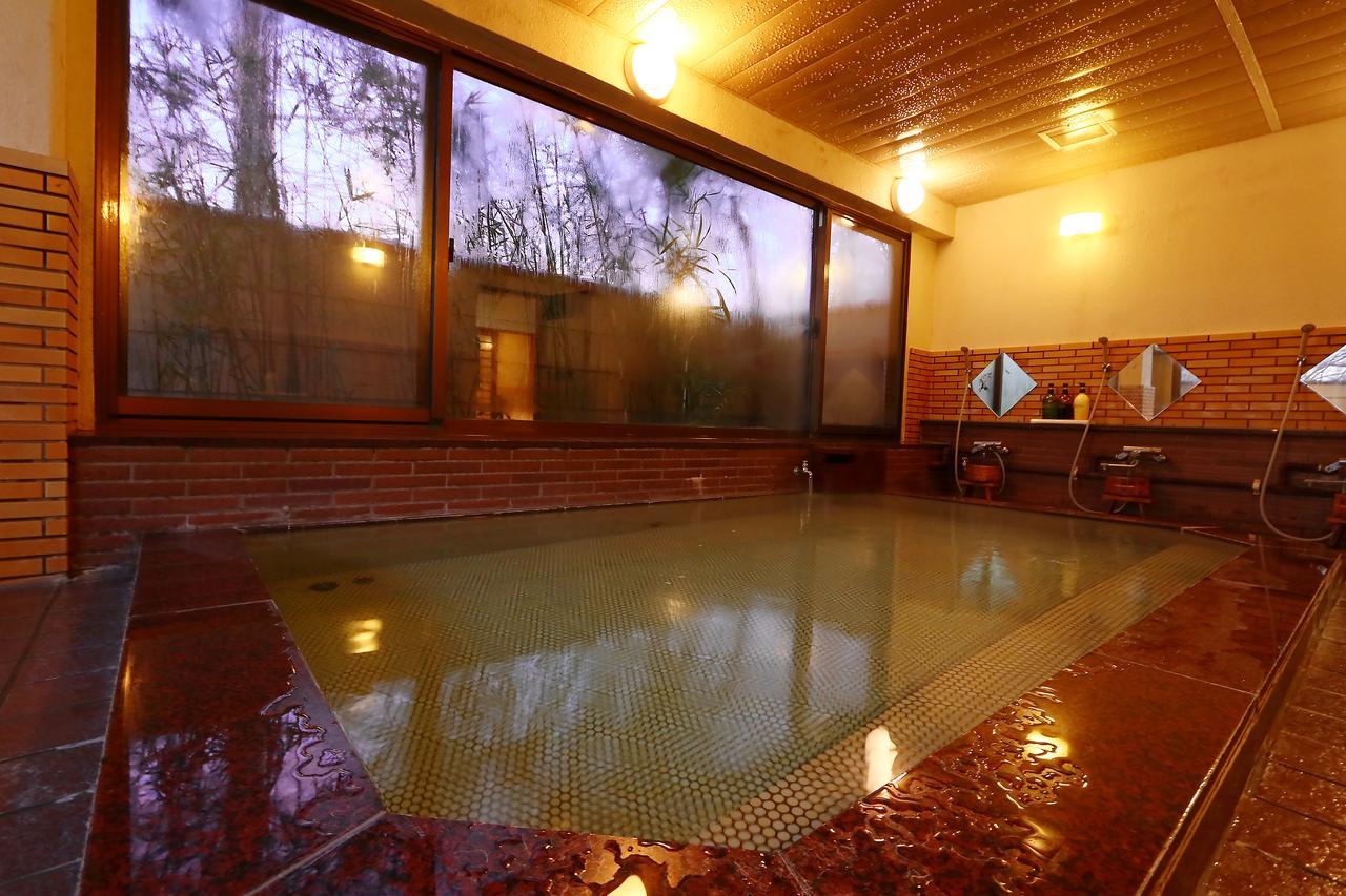 Hotel Sansuiso Yamanakako Bagian luar foto