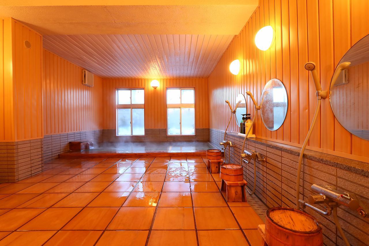 Hotel Sansuiso Yamanakako Bagian luar foto