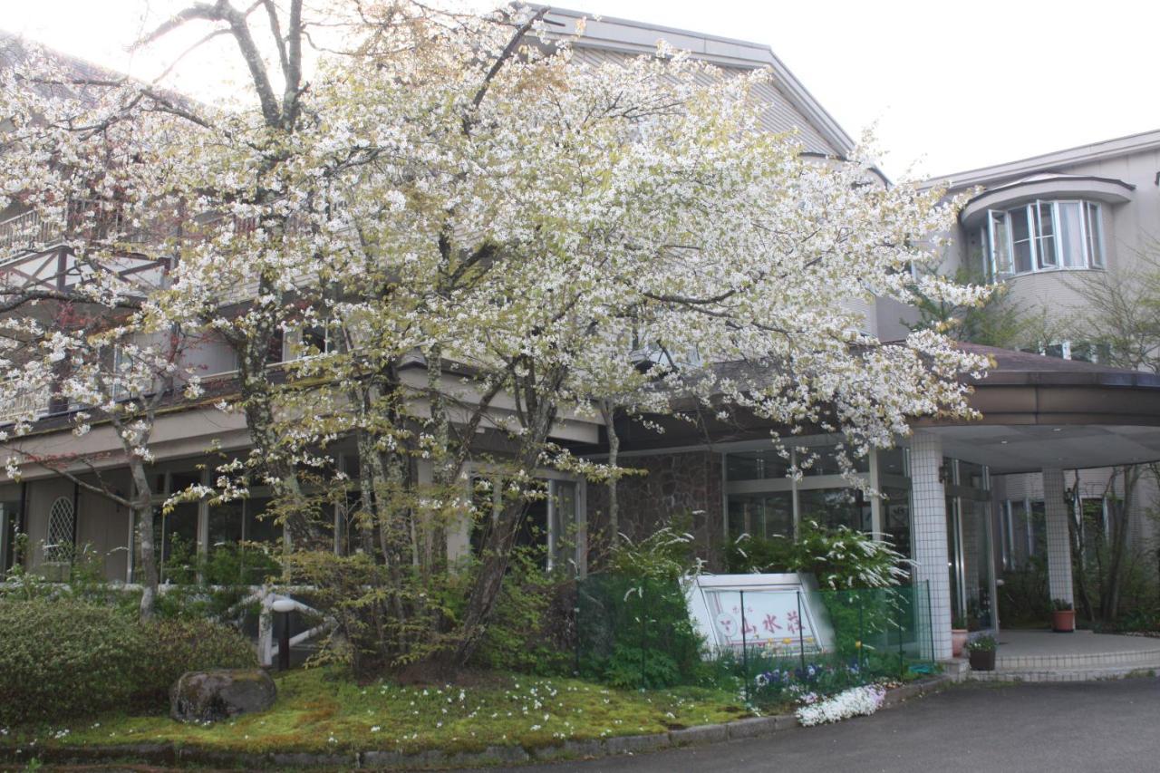 Hotel Sansuiso Yamanakako Bagian luar foto